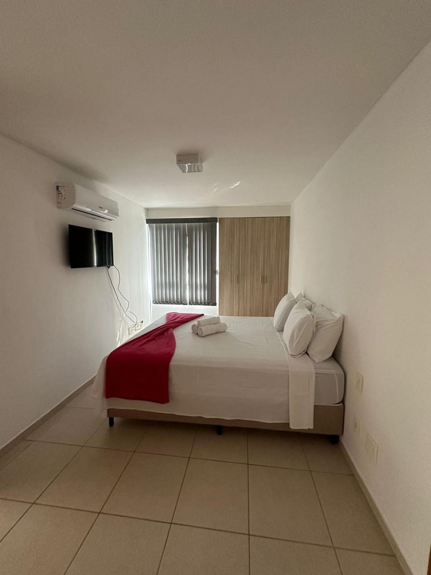 Le Parc Apartment *