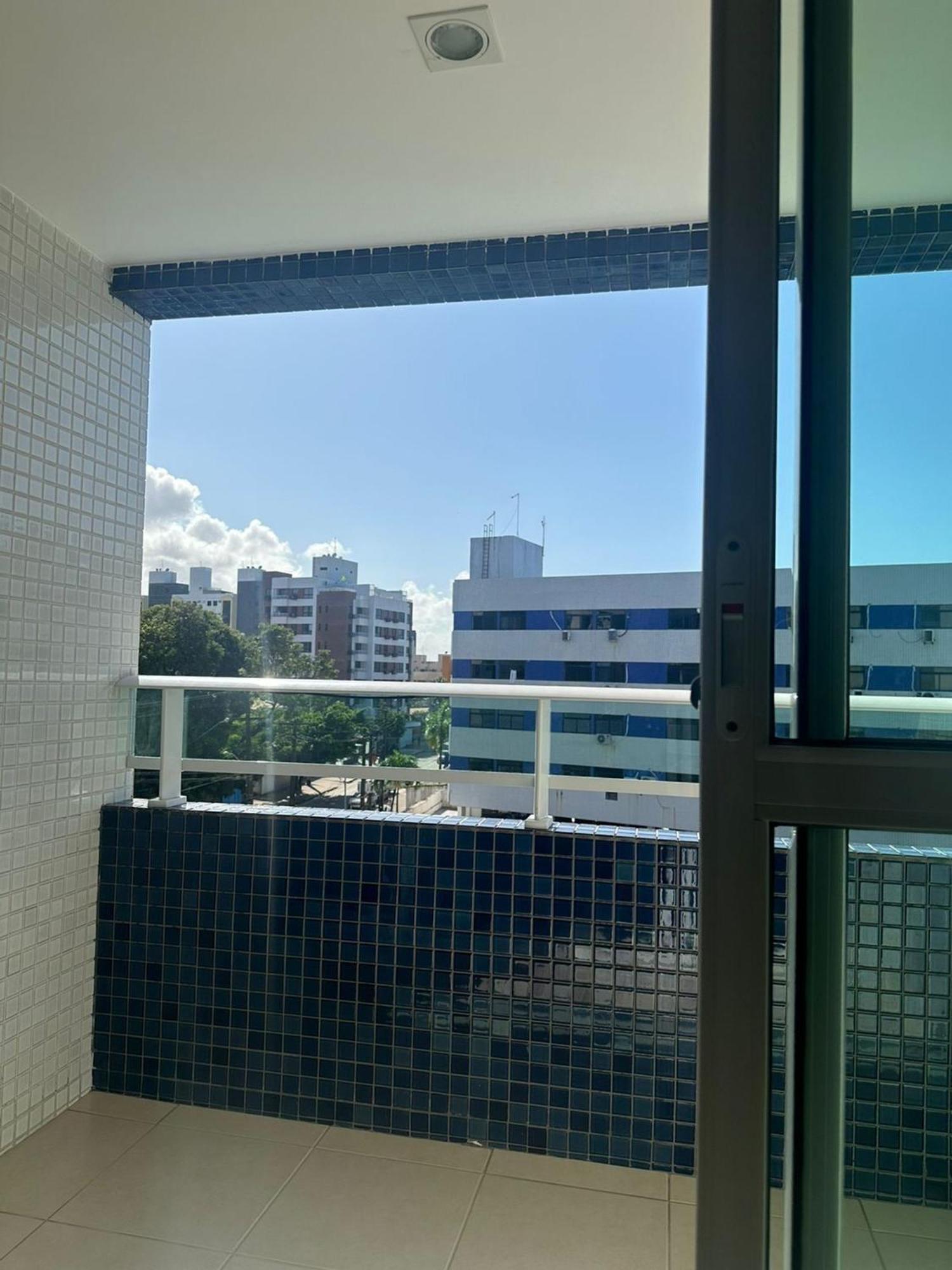 Le Parc Apartment *